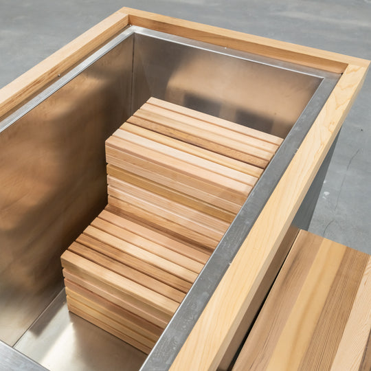 Hot and Cold Therapy - Cold Bathtub &amp; Outdoor Traditional Sauna